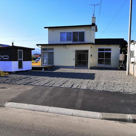 暮らすように過ごす温泉宿　白老大使館 Shiraoi Exterior foto